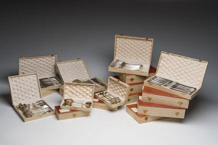 Service de couverts en argent belge de 193 pièces,