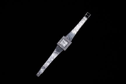 Montre-bracelet « Le Monde » en or blanc 18 carats