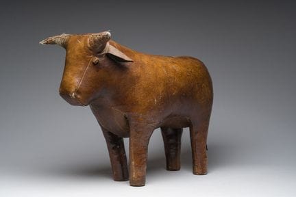 Dimitri Omersa (1927-1975) : Pouf « taureau » en c
