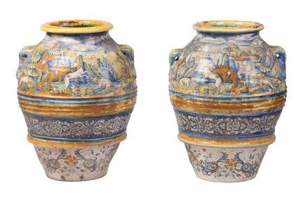 Paire d'urnes imposantes en majolique de style Der