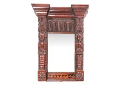 Miroir mural en chêne sculpté du XVIIe siècle et d