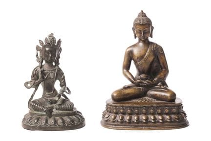 Eine buddhistische Bronzestatue von Vajrasattva, s