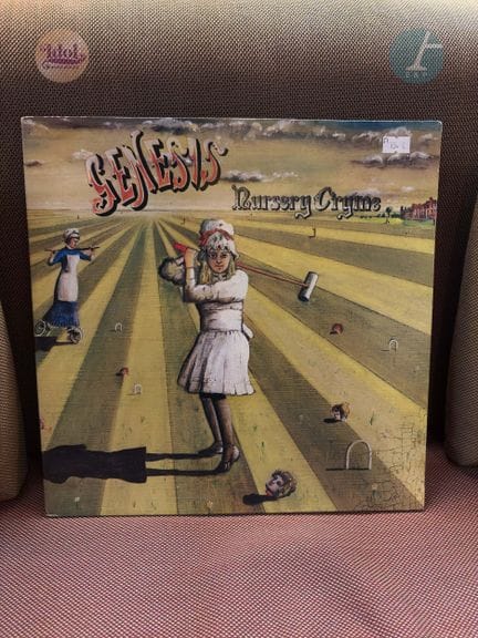 Disque vinyle 33 tours
Genesis, « Nursery Crime »
