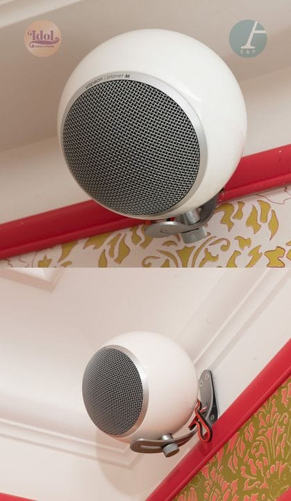 Elipson, 
Modell Planet M, 
Paar kugelförmige Wand