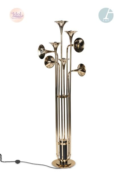Messing-Stehlampe mit sechs Armen, die in Reflekto