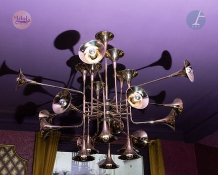 DELIGHTFULL
Modell Botti
Kronleuchter mit 21 tromp