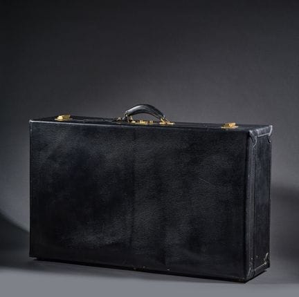 HERMES PARIS
Rectangular black leather suitcase li