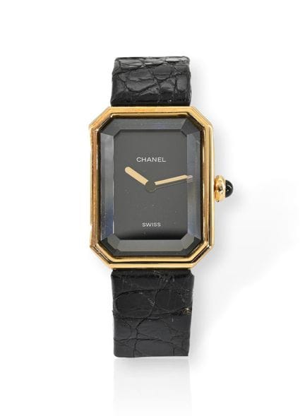 CHANEL Première
“Ma Première,”
Chanel Première is 