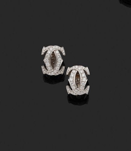 CARTIER
Par de pendientes de oro blanco de 750 mil