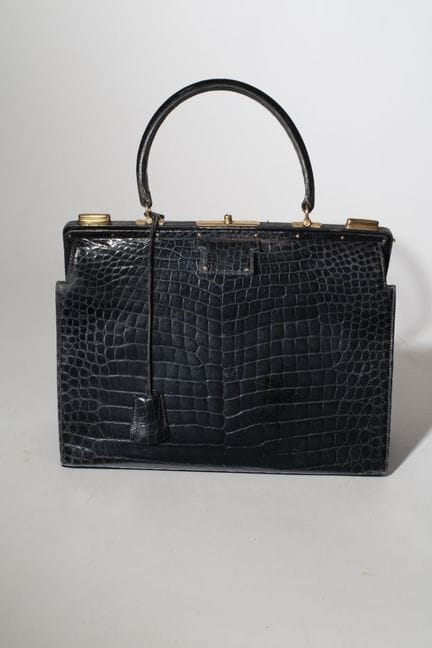HERMES Paris made in France.
Sac 404 en crocodile 