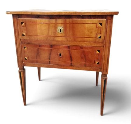 Petite commode en bois de placage, ouvrant à deux 