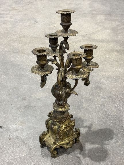 Candelabro del XVIII secolo in bronzo patinato dor