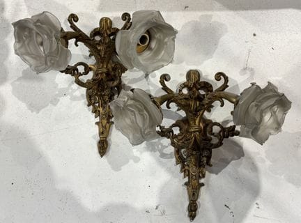 Coppia di applique in bronzo dorato in stile Napol