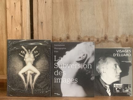 Trois livres sur la photographie surréaliste 
R. T