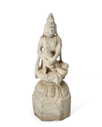 La proprietà di un nobile

Figura in calcare cines