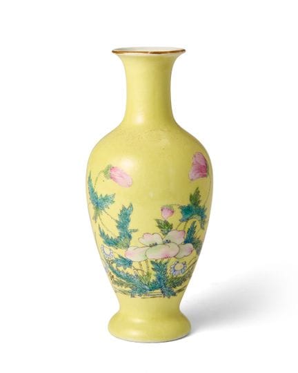 Proprietà di una signora, lotti 116-147

Piccolo v