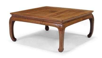 Grande et rare table basse carrée à angles droits 