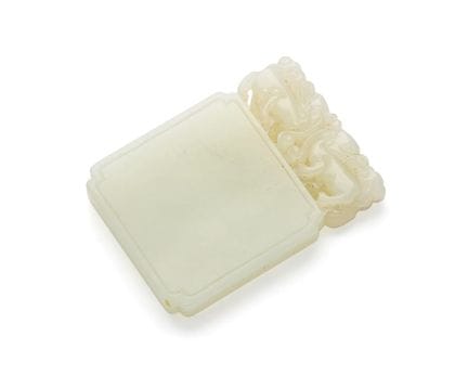 Pendentif chinois en jade blanc représentant une «