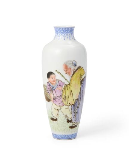 Vase chinois de style « famille rose », finition s