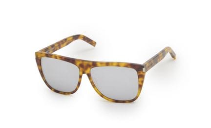 Saint Laurent.

Eine Sonnenbrille von Saint Lauren