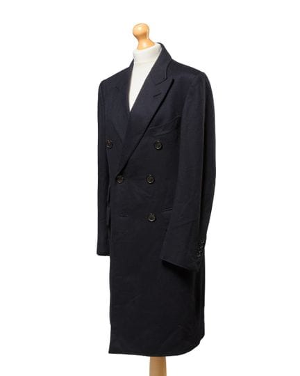 Tom Ford.

Ein schwarzer Herrenmantel aus Kaschmir
