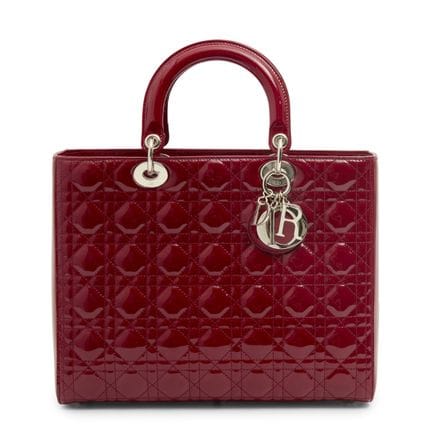 Christian Dior.


Le modèle Lady Dior, créé en 201