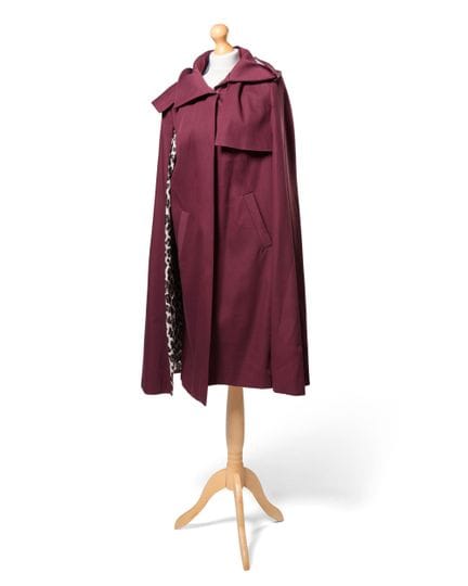 Amanda Thompson Couture.

Mis aux enchères sans pr