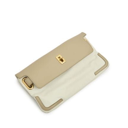 Balenciaga.

Pochette « Lune », en cuir blanc avec
