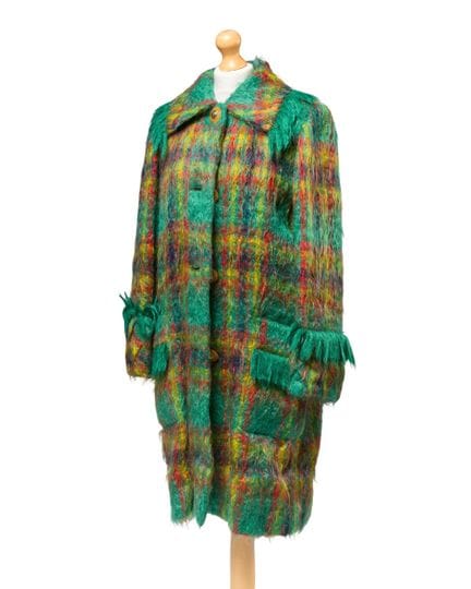 Tomasz Starzewski.

Manteau texturé en mélange de 