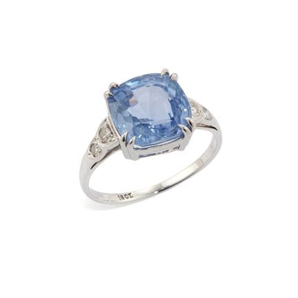 Bague en saphir à changement de couleur et diamant