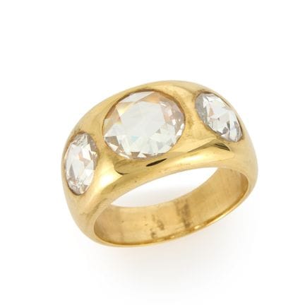 Bague victorienne en or sertie de trois diamants t
