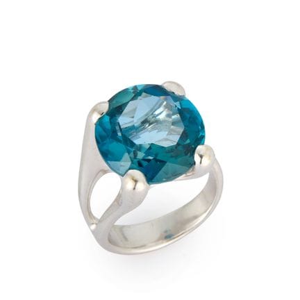 Bague italienne à pierre unique en topaze, sertie 
