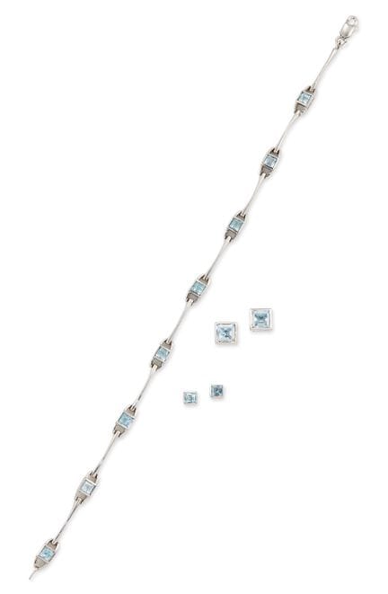 Un petit ensemble de bijoux sertis de pierres préc