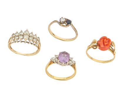 Un ensemble de bagues, comprenant : une bague à de