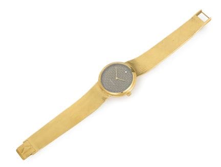 Longines. An 18ct gold manual wind bracelet watch 