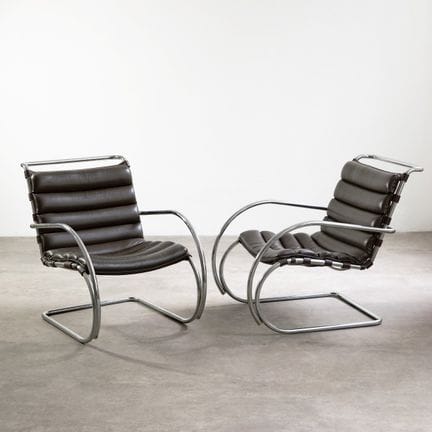 Ludwig Mies van der Rohe, 2 poltrone a sbalzo, mod