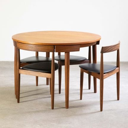 Hans Olsen, tavolo allungabile e 4 sedie, modello 