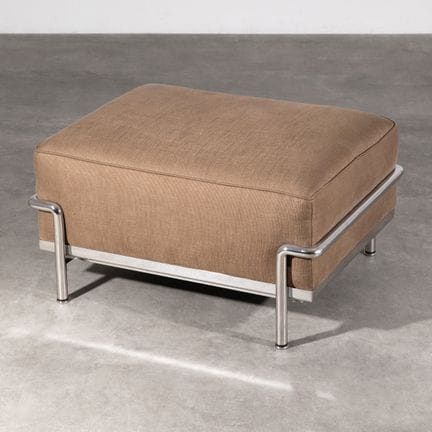 Le Corbusier, Jeanneret e Perriand, sgabello LC2
L