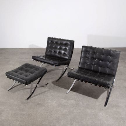 Ludwig Mies van der Rohe, 2 poltrone + 1 pouf mode