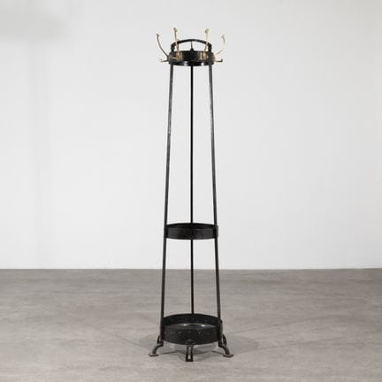 Germany, Coat rack, circa 1905
Deutschland, Garder