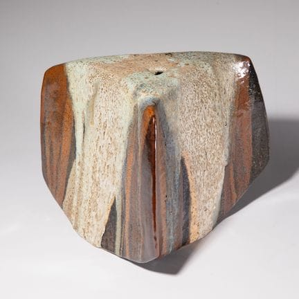 Hans Heckmann, jarrón, 1974
Loza. Jarrón voluminos