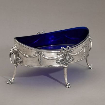 Johann Wagner & Son, Berlin, Bowl, circa 1900
Joha
