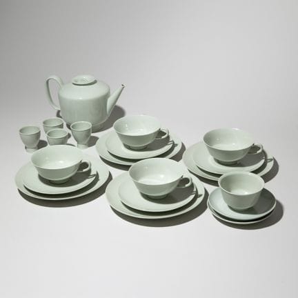 Marguerite Friedlaender-Wildenhain, Breakfast serv