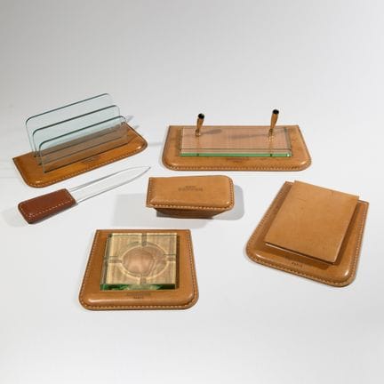 Hermès, ensemble de bureau 6 pièces
Hermès, Paris,