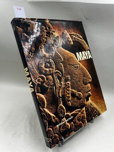"Maya" (Merveilles du monde) - Pierre Ivanoff, ava