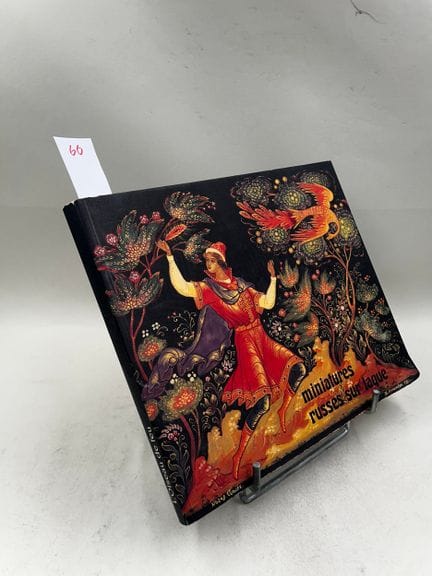 "Miniature russe su lacca: miti e leggende" - L'uc