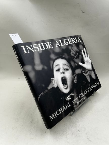 "Inside Algeria" - Michael von Graffenried - Apert