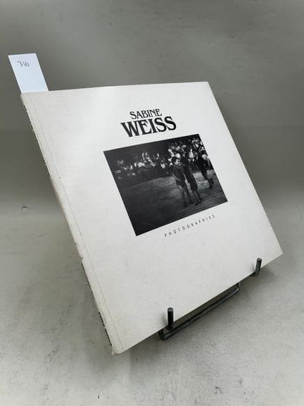 "Sabine Weiss : photographies" - Catalogue d'expos
