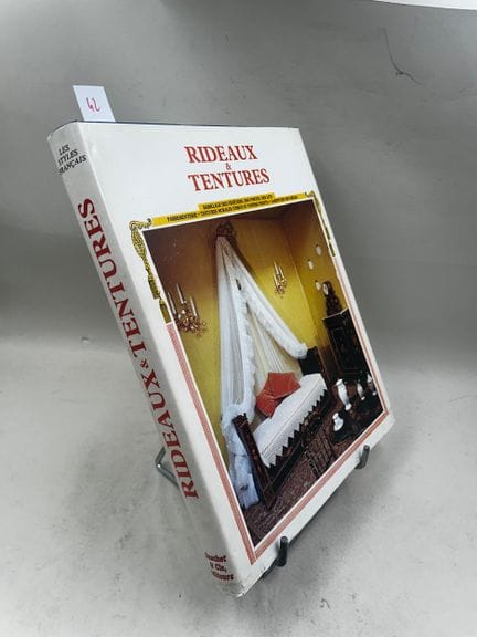 "French Styles: Curtains and Draperies" - [René Br