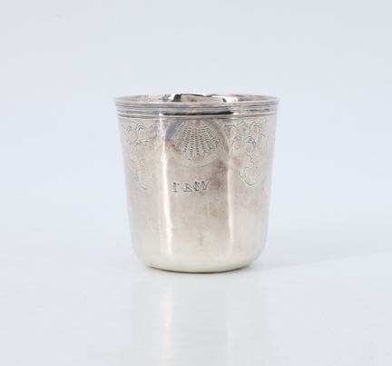 Silver goblet (917 mil.) with a guilloché design o